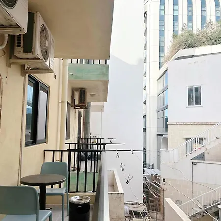 Paceville 2 Bedrooms Apartment